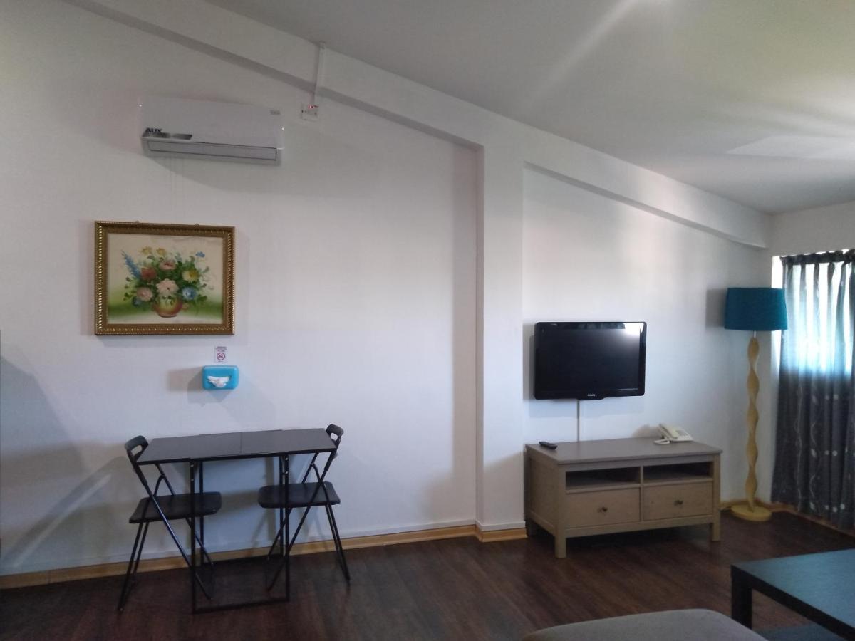Ginasuite Kompleks27 Hotel Bandar Seri Begawan Extérieur photo