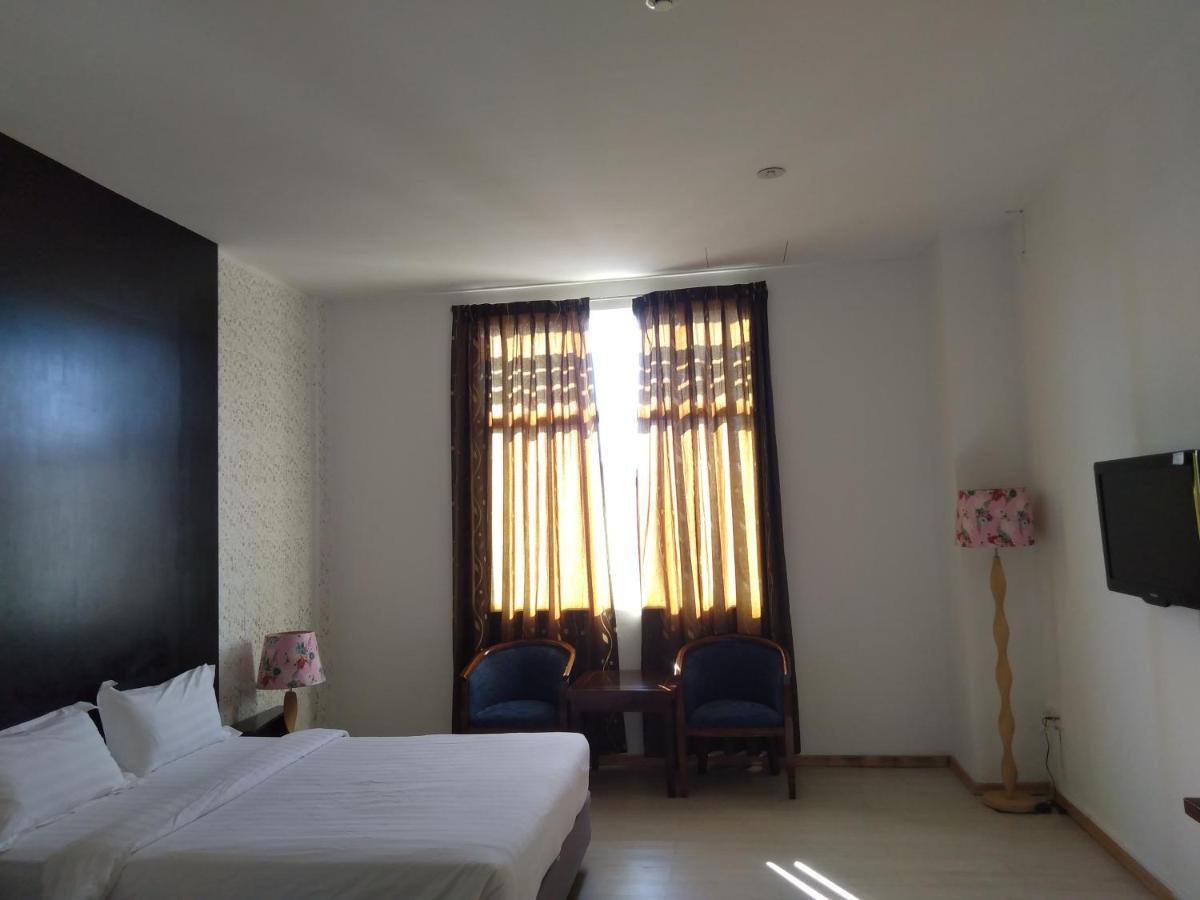 Ginasuite Kompleks27 Hotel Bandar Seri Begawan Extérieur photo