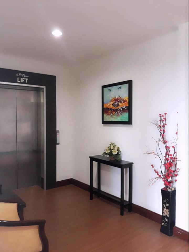 Ginasuite Kompleks27 Hotel Bandar Seri Begawan Extérieur photo