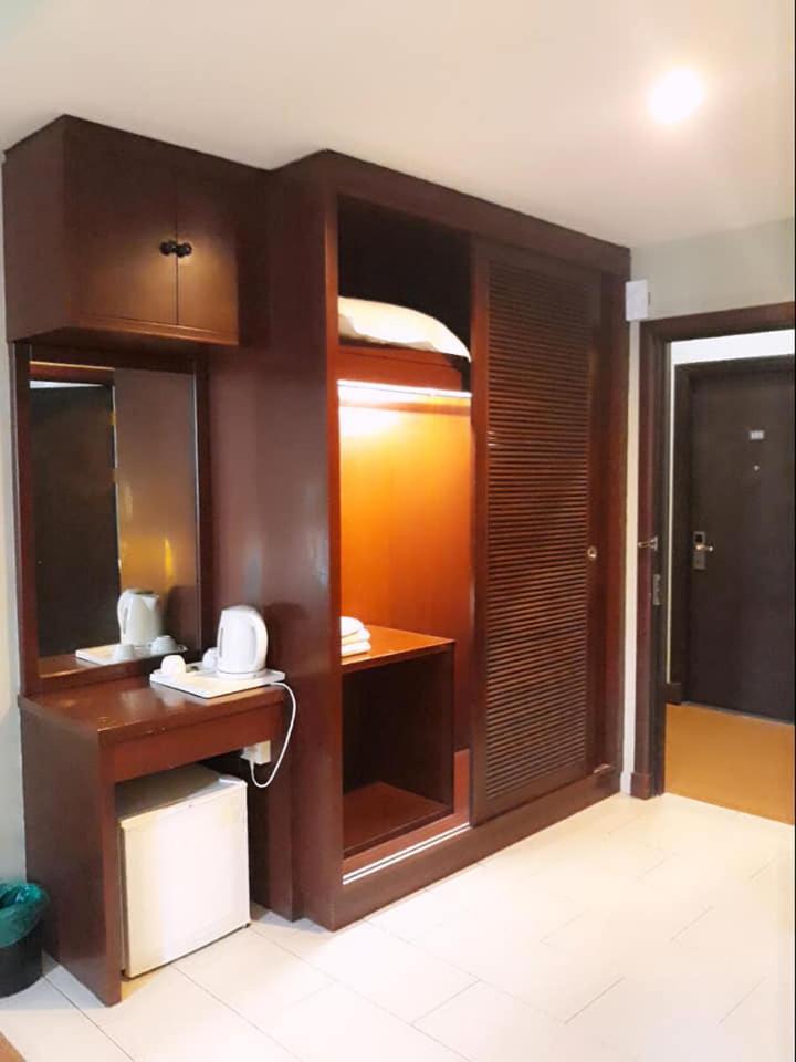 Ginasuite Kompleks27 Hotel Bandar Seri Begawan Extérieur photo