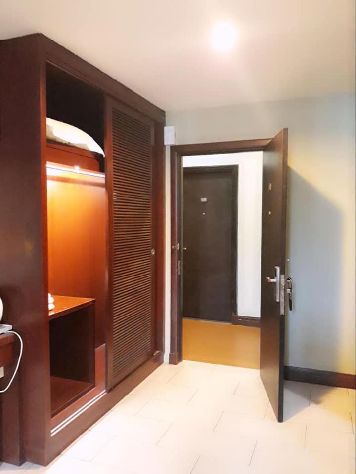 Ginasuite Kompleks27 Hotel Bandar Seri Begawan Extérieur photo